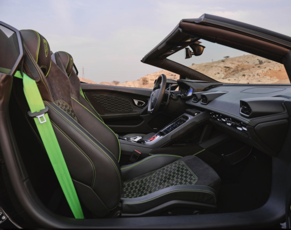 Huracan Evo Spyder - Image 33