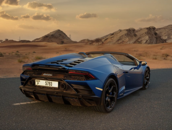 Huracan Evo Spyder - Image 11