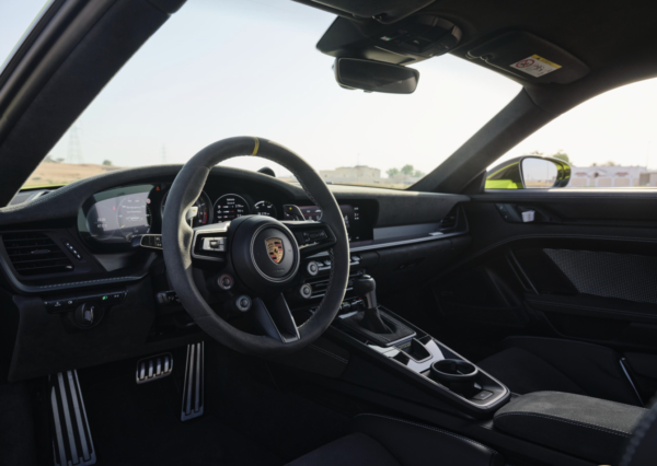 911 GT3 - Image 10